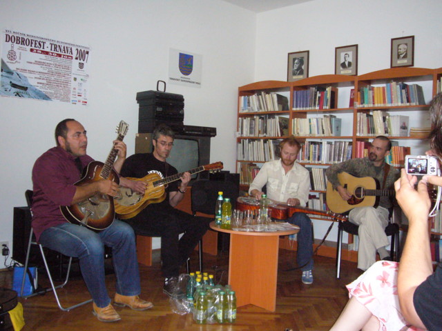 zleva: Tony Balloco, Paul Mesnier, Todd Livingston a Tim May Dobrofest 07 - Tváří v tvář